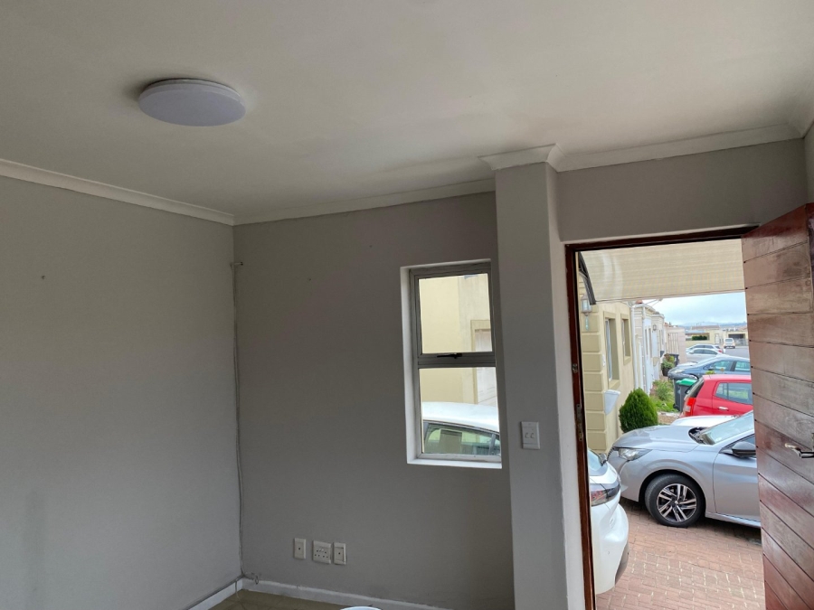 To Let  Bedroom Property for Rent in Northpine Western Cape